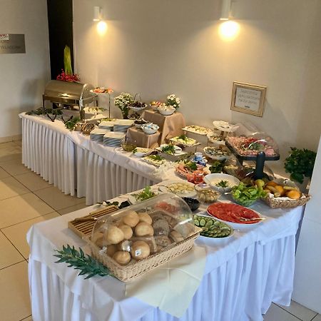 Hotel Solec Solec  Bagian luar foto